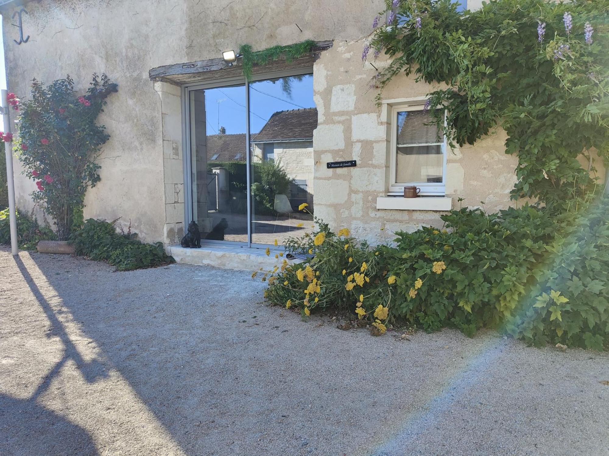 Gite Les Piraudieres Noyant-de-Touraine Eksteriør bilde